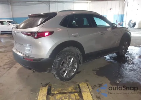 2022 Mazda Cx-30 Premium z USA, uszkodzony, nr VIN 3MVDMBDL9NM453901